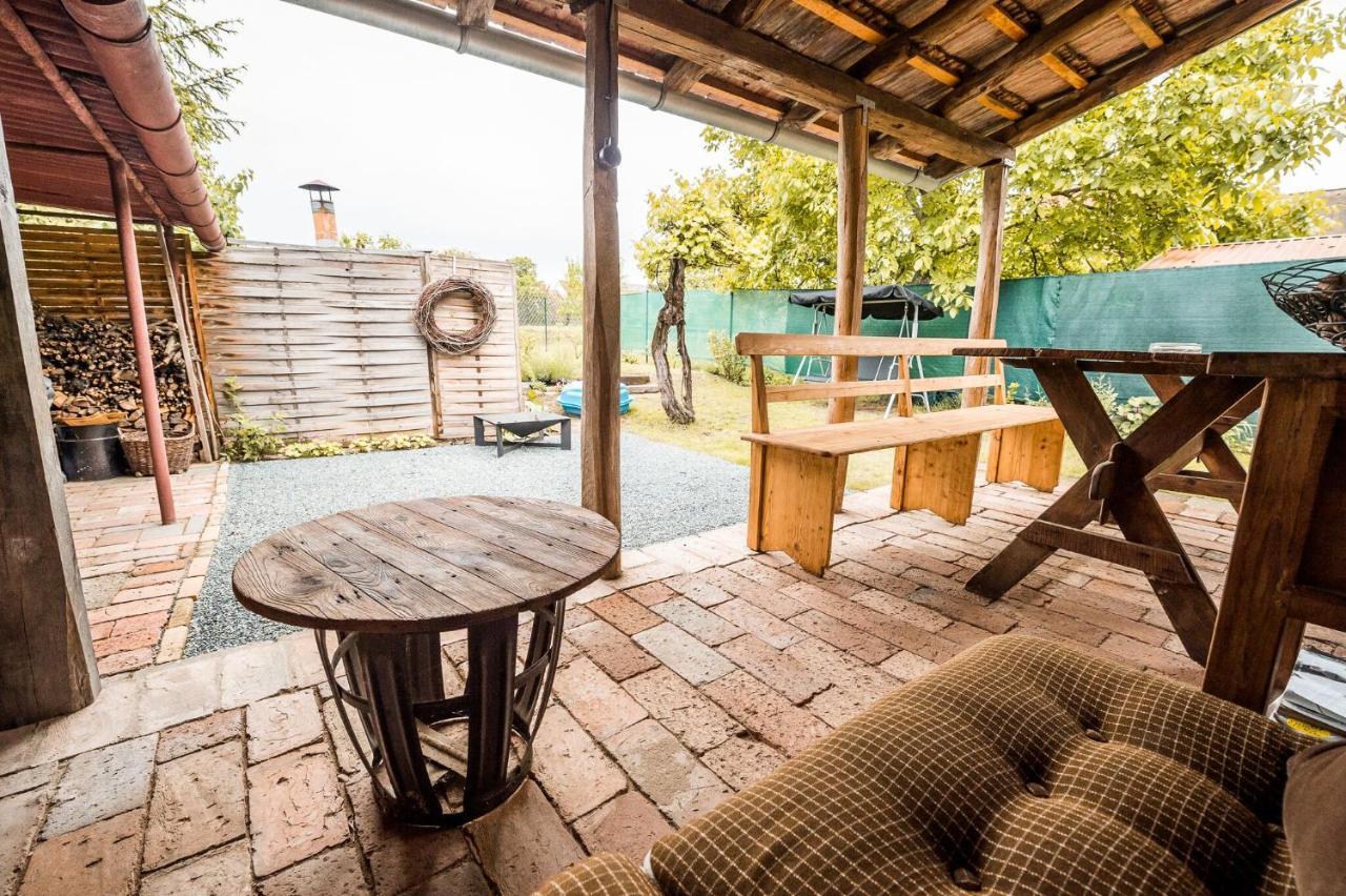 Apartmán ve Dvoře Ratiskovice Esterno foto