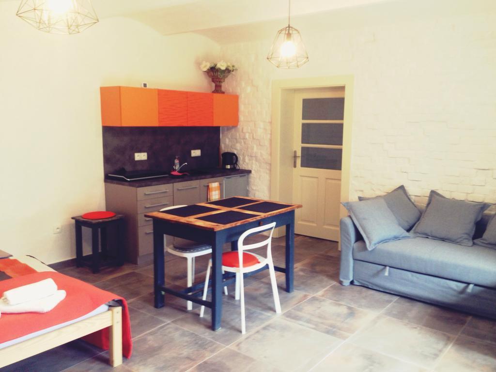 Apartmán ve Dvoře Ratiskovice Esterno foto